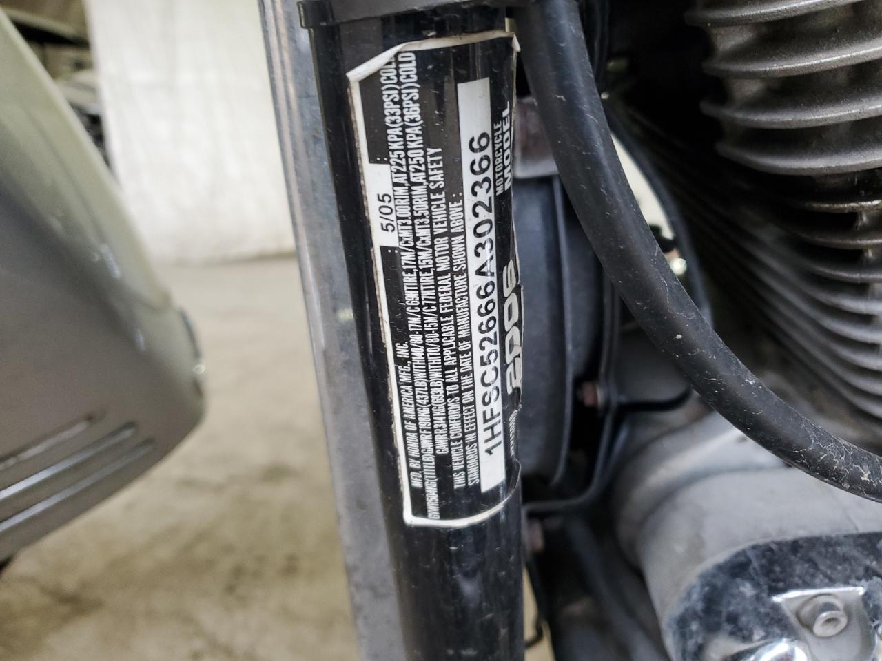 2006 Honda Vtx1300 R VIN: 1HFSC52666A302366 Lot: 92051305