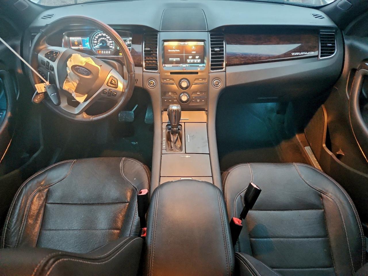 2015 Ford Taurus Limited VIN: 1FAHP2F82FG131749 Lot: 94183215