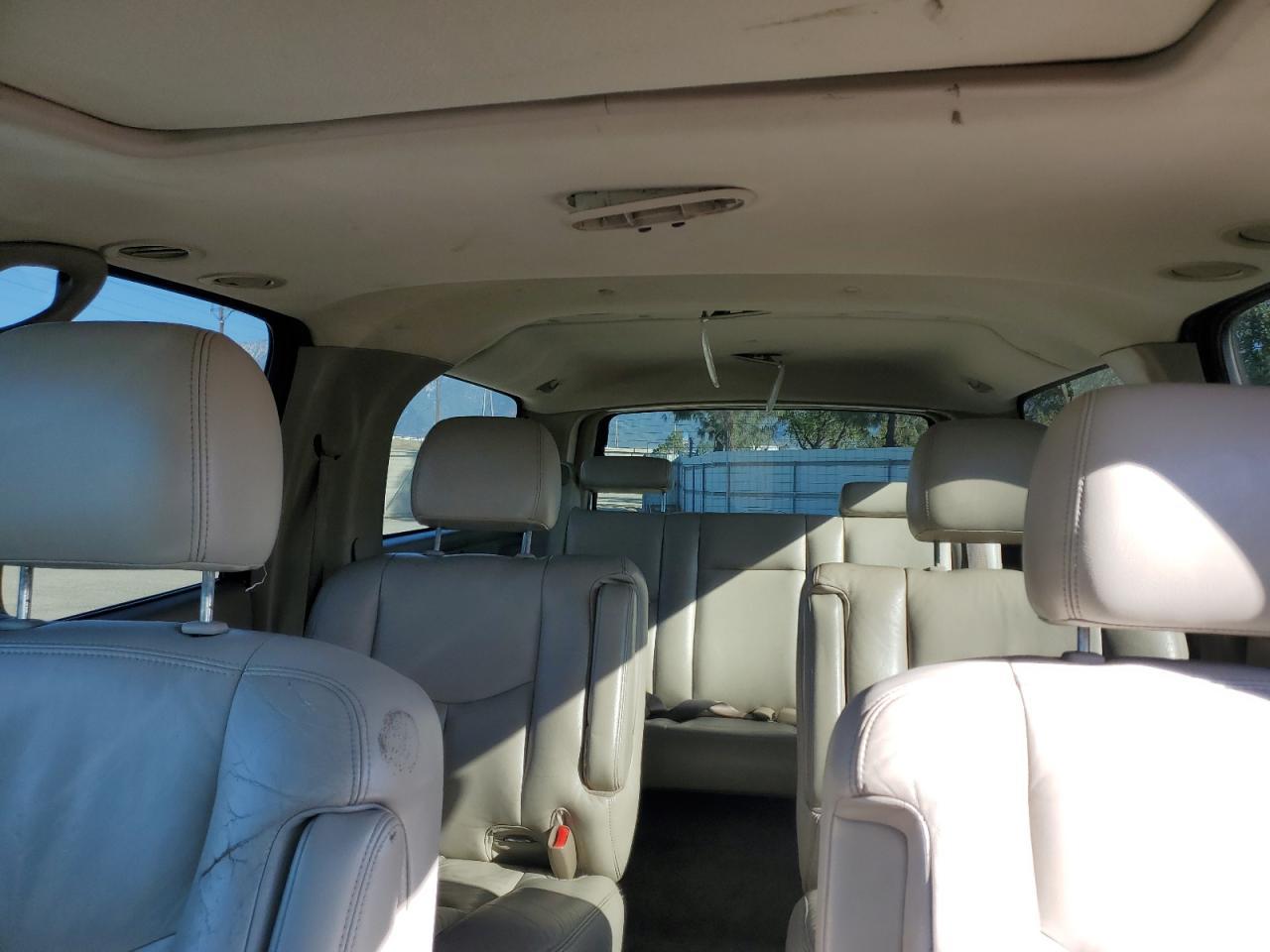 2003 GMC Yukon Xl K1500 VIN: 3GKFK16T83G303592 Lot: 85402635