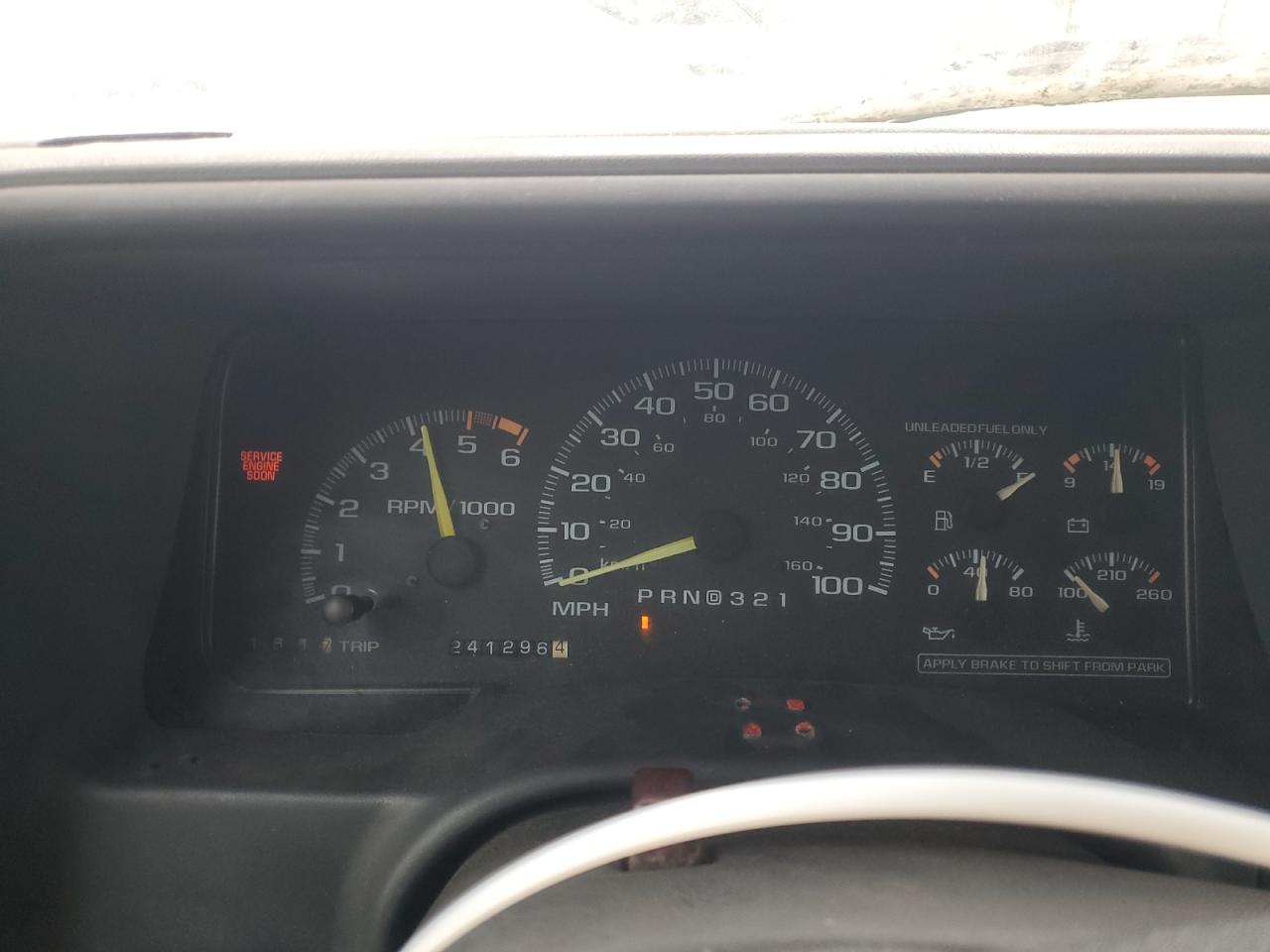 1996 Chevrolet Gmt-400 C1500 VIN: 1GCEC19MXTE108075 Lot: 92872605