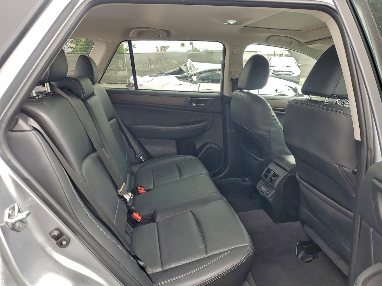 2018 Subaru Outback 2.5I Limited VIN: 4S4BSAKC0J3378282 Lot: 94054505