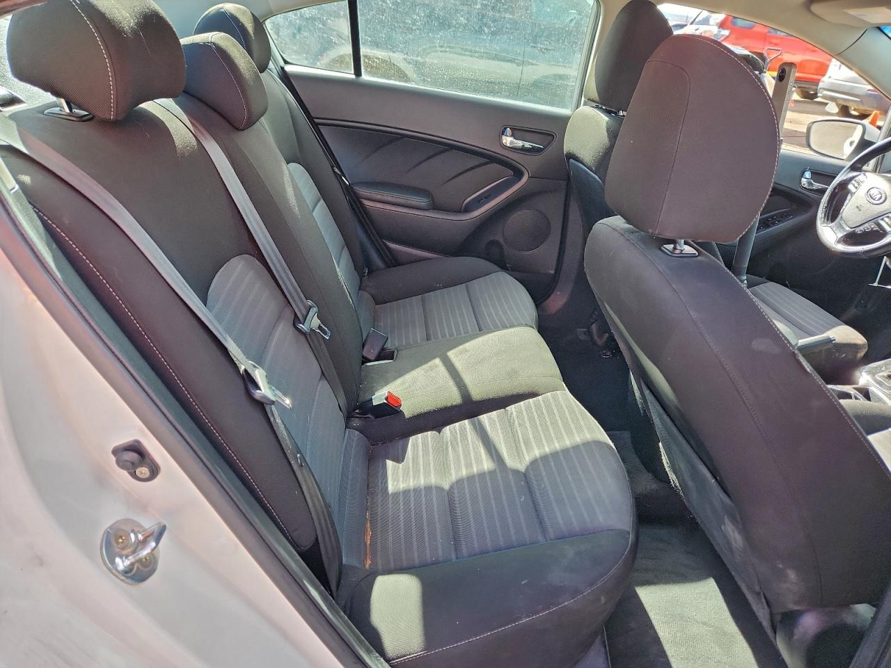 2017 Kia Forte Lx VIN: 3KPFL4A78HE014851 Lot: 93510325