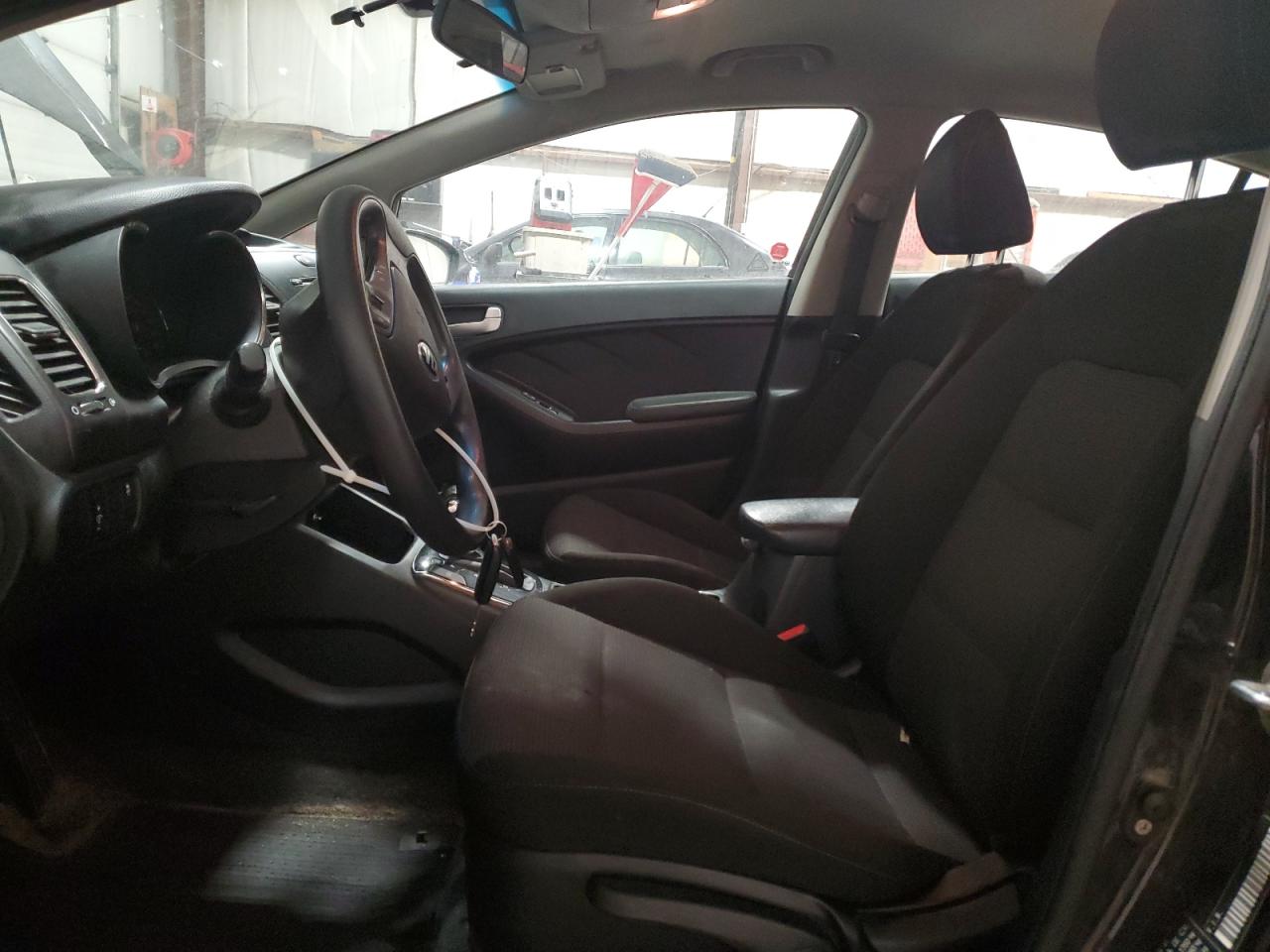 2018 Kia Forte Lx VIN: 3KPFK4A74JE202839 Lot: 92491425