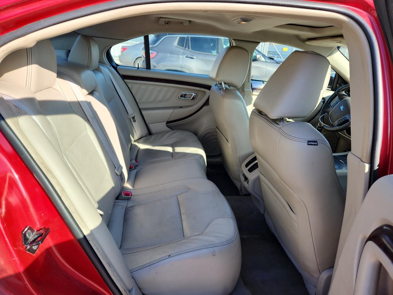 2010 Ford Taurus Limited VIN: 1FAHP2FWXAG100501 Lot: 92898795