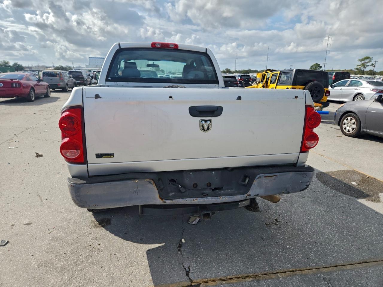2007 Dodge Ram 1500 St VIN: 1D7HA18P77J599402 Lot: 94467115