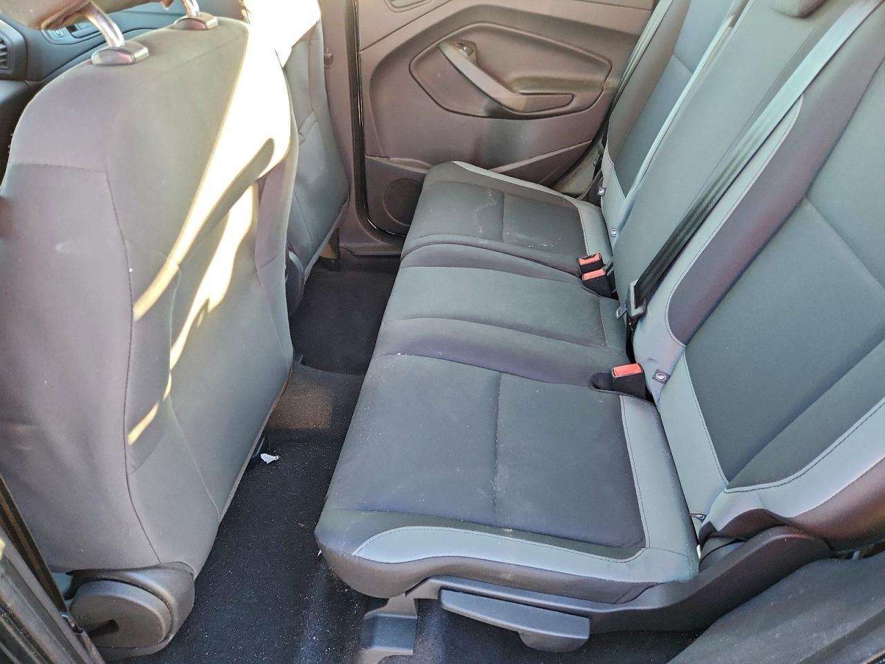 2016 Ford Escape S VIN: 1FMCU0F78GUB88965 Lot: 93769495