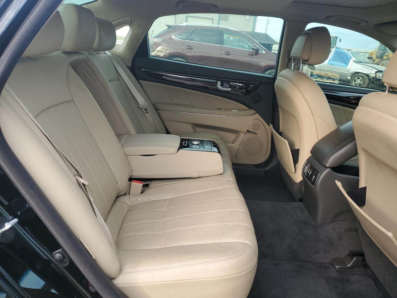 2012 Hyundai Equus Signature VIN: KMHGH4JH1CU056105 Lot: 91352615