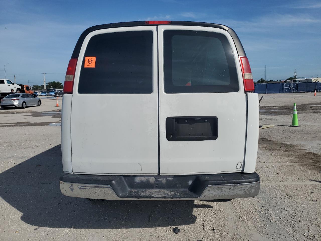 2016 GMC Savana G2500 VIN: 1GTW7AFF7G1120423 Lot: 92215945