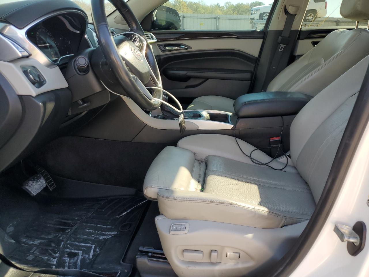 2014 Cadillac Srx Performance Collection VIN: 3GYFNCE38ES532932 Lot: 91776605