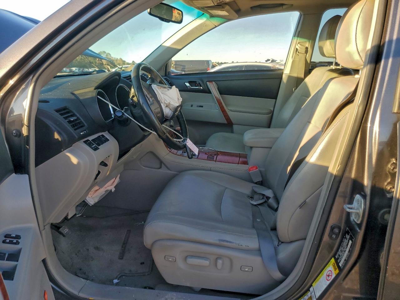 2010 Toyota Highlander Limited VIN: 5TDYK3EH3AS003230 Lot: 94372725