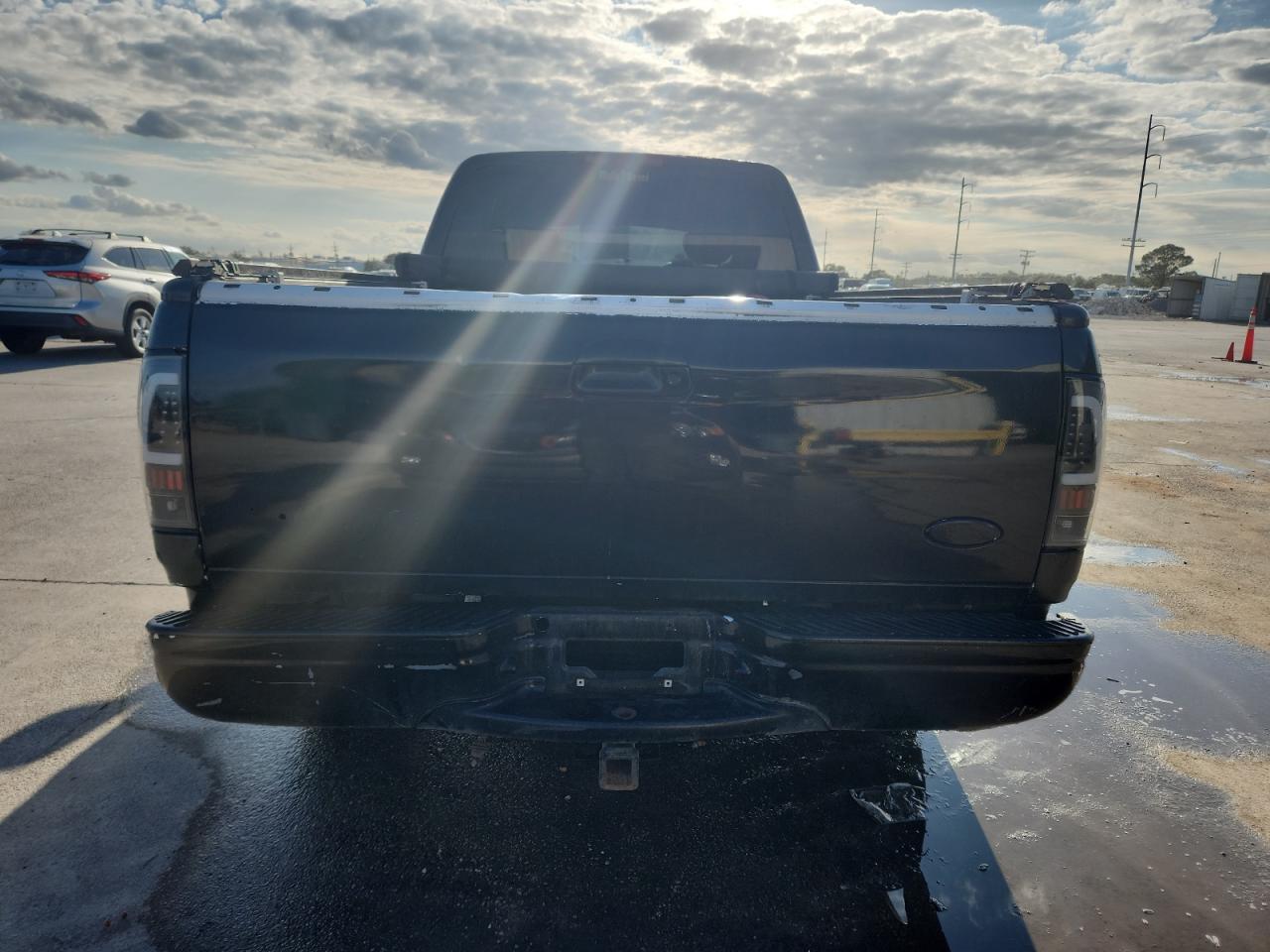 2002 Ford F150 VIN: 1FTRX17W72KA30199 Lot: 92919805