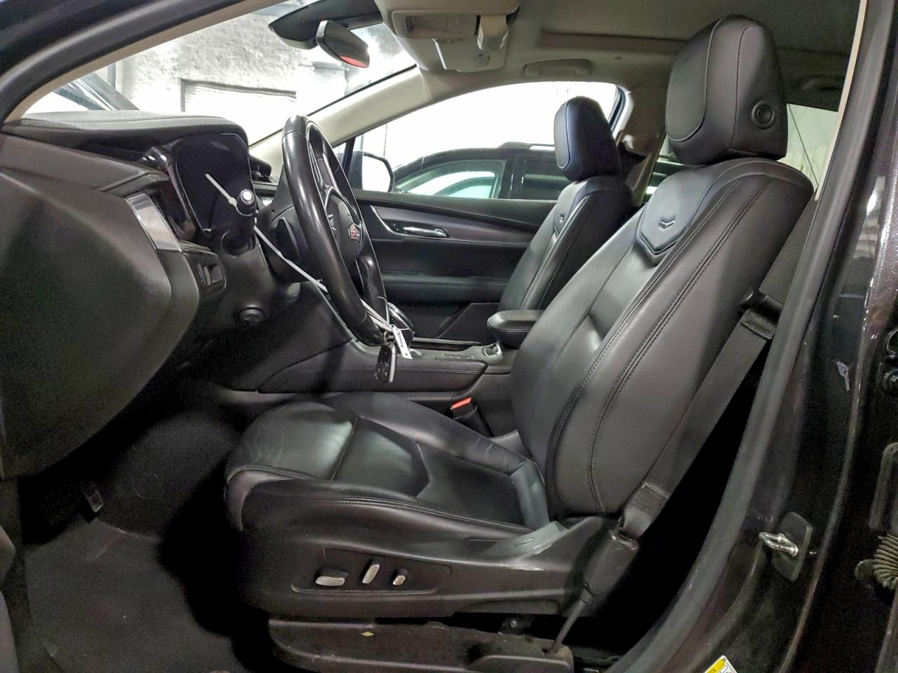 2019 Cadillac Xt5 Luxury VIN: 1GYKNDRS2KZ146477 Lot: 92814755