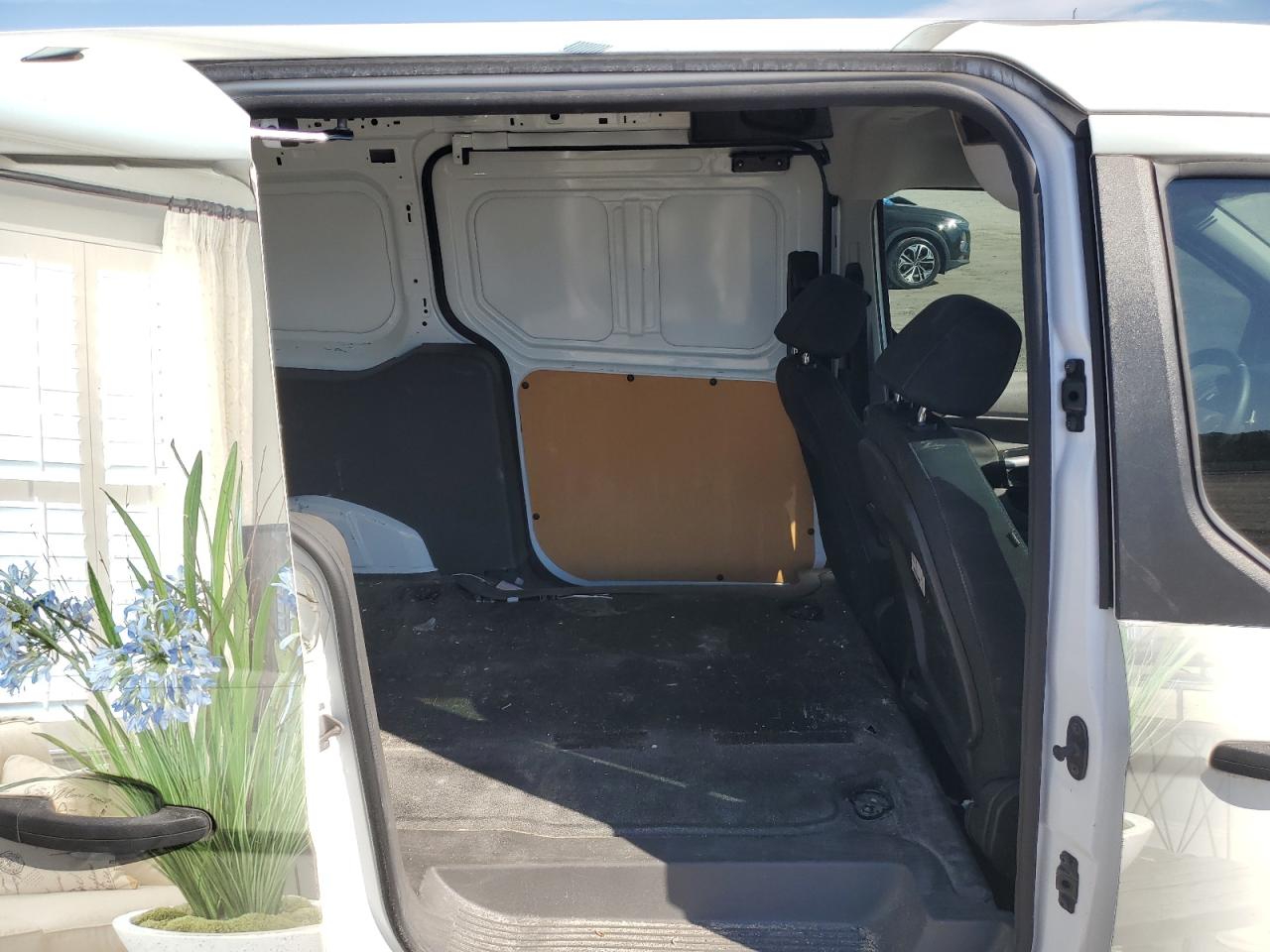 2021 Ford Transit Connect Delivery Van VIN: NM0LS7F2XM1498794 Lot: 93070375