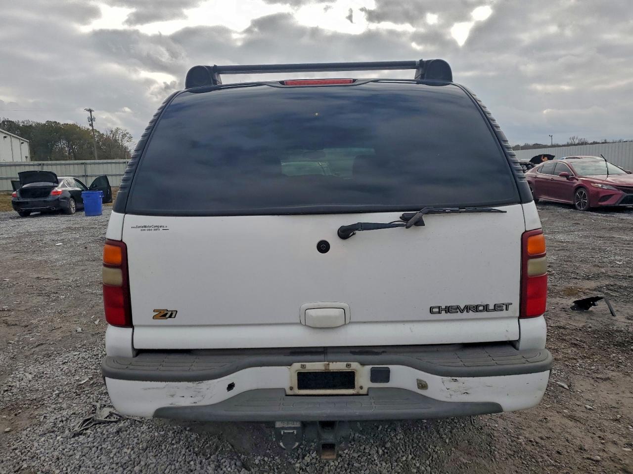 2003 Chevrolet Suburban K1500 VIN: 3GNFK16Z23G273903 Lot: 92955155