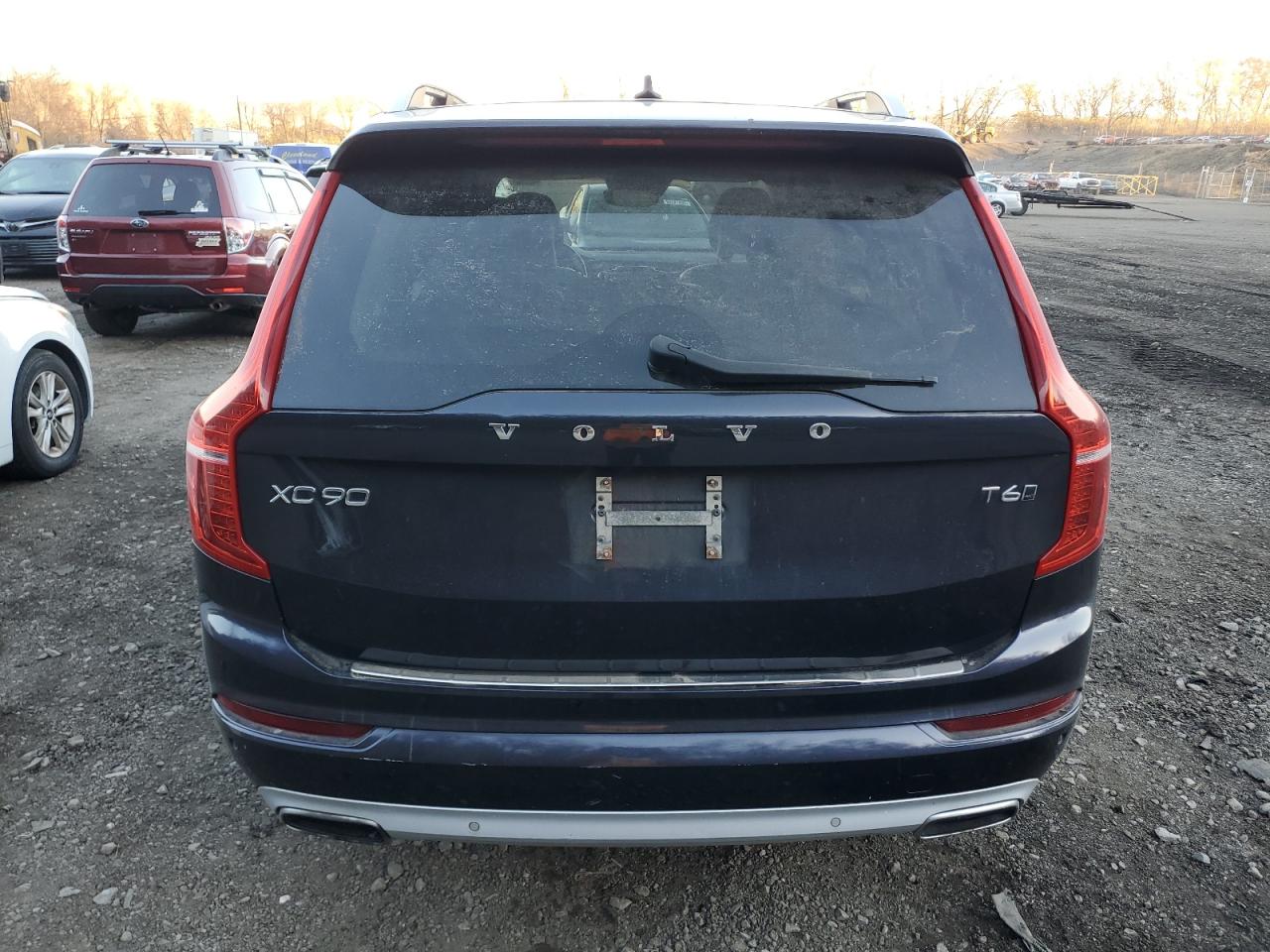 2016 Volvo Xc90 T6 VIN: YV4A22PK9G1033341 Lot: 93293565