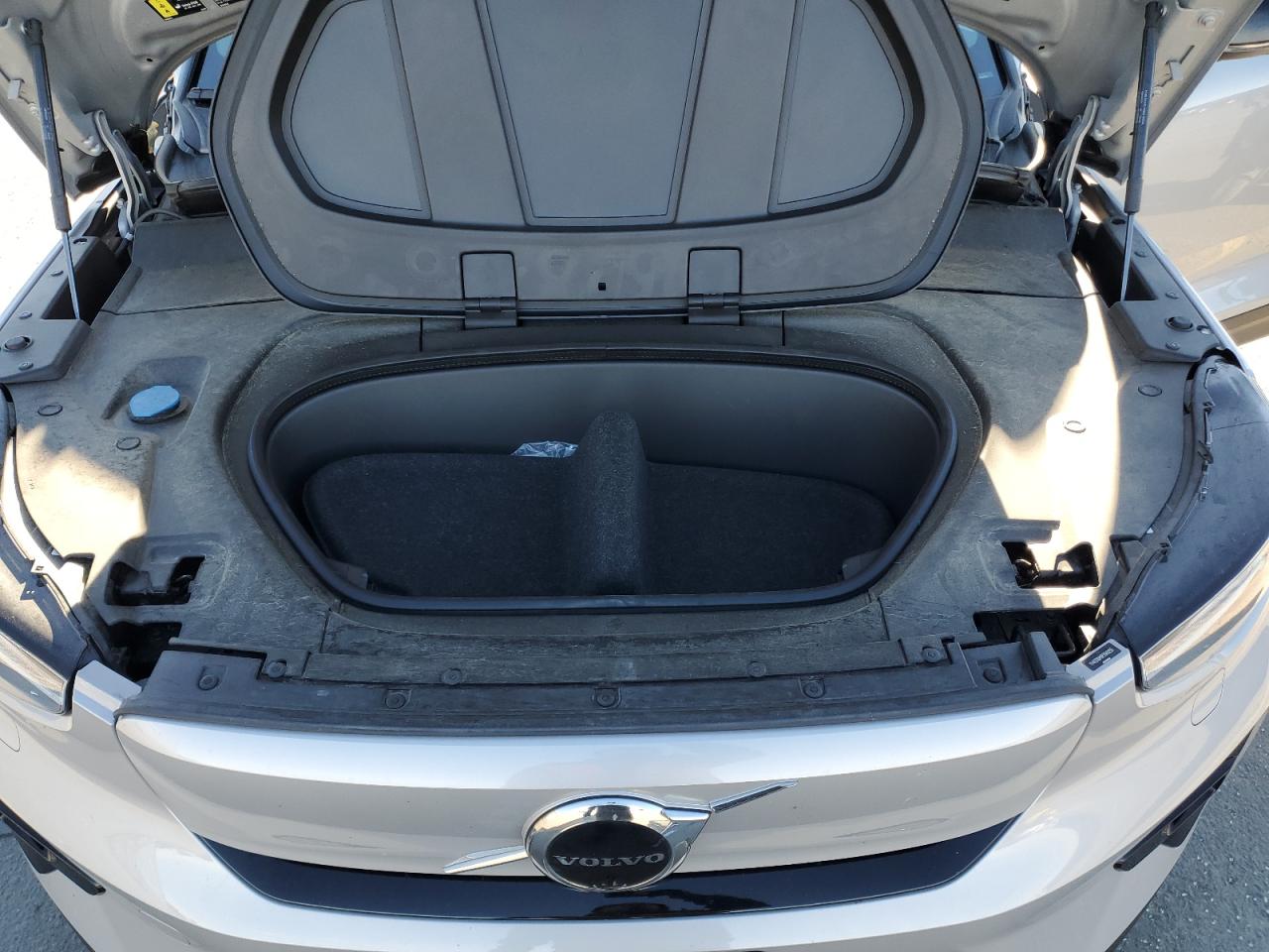 2023 Volvo Xc40 Recharge Ultimate VIN: YV4ED3UM9P2948255 Lot: 91030265