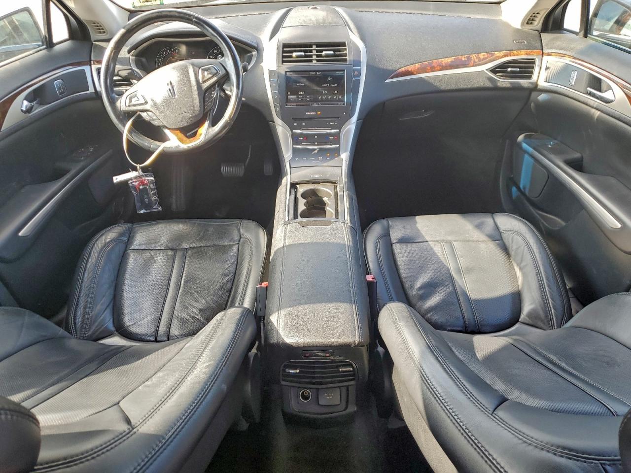 2016 Lincoln Mkz VIN: 3LN6L2J90GR610495 Lot: 94250215