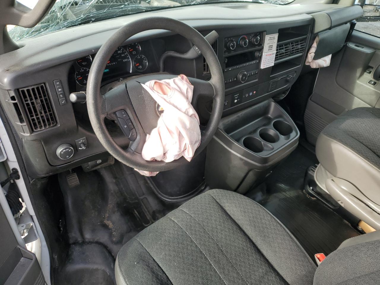 2021 Chevrolet Express G2500 VIN: 1GCWGAFP5M1208066 Lot: 91101575