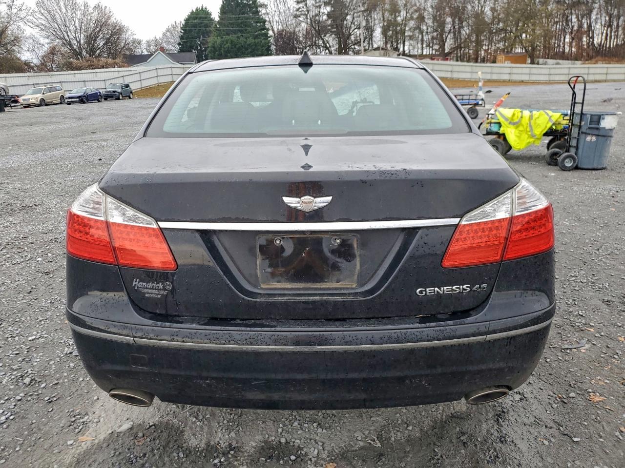 2010 Hyundai Genesis 4.6L VIN: KMHGC4DF5AU094698 Lot: 94620105