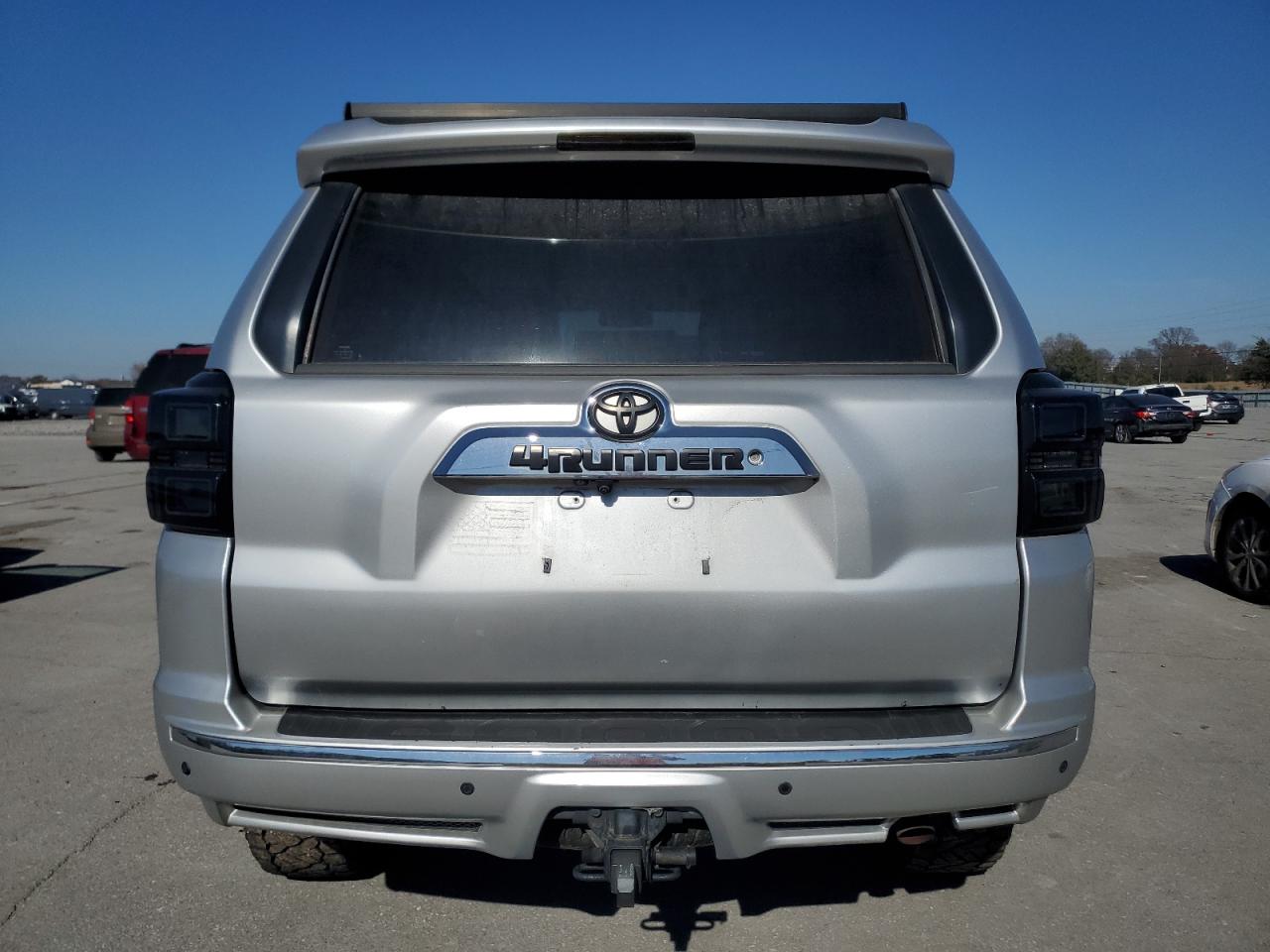 2011 Toyota 4Runner Sr5 VIN: JTEBU5JR5B5069579 Lot: 92116825