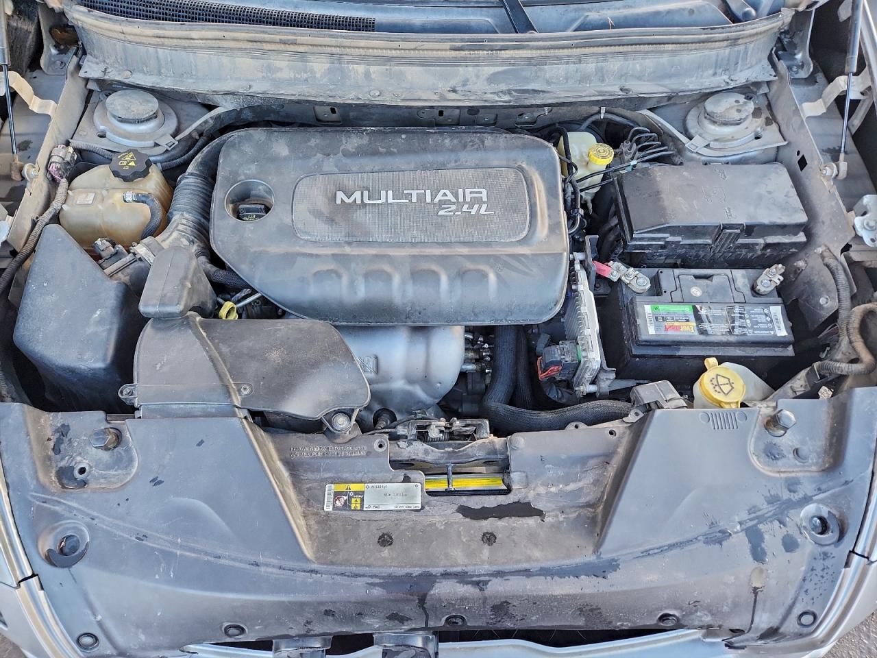 2015 Jeep Cherokee Latitude VIN: 1C4PJLCB7FW700520 Lot: 91900055