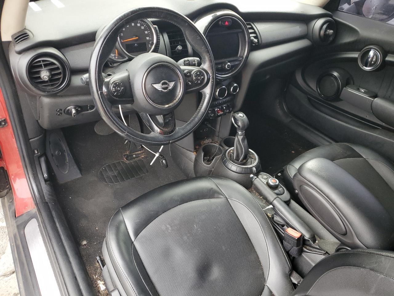 2016 Mini Cooper VIN: WMWXP5C56G2D15513 Lot: 92409405