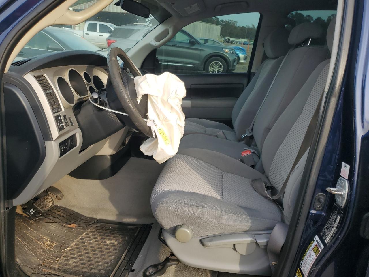 2008 Toyota Tundra Double Cab VIN: 5TFRU54178X007459 Lot: 93119135