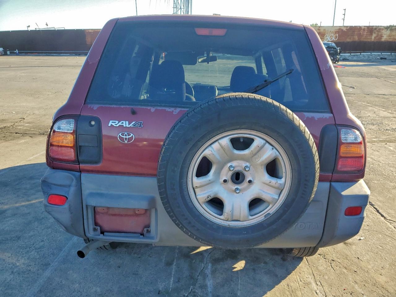 1998 Toyota Rav4 VIN: JT3GP10V5W7041269 Lot: 93972825