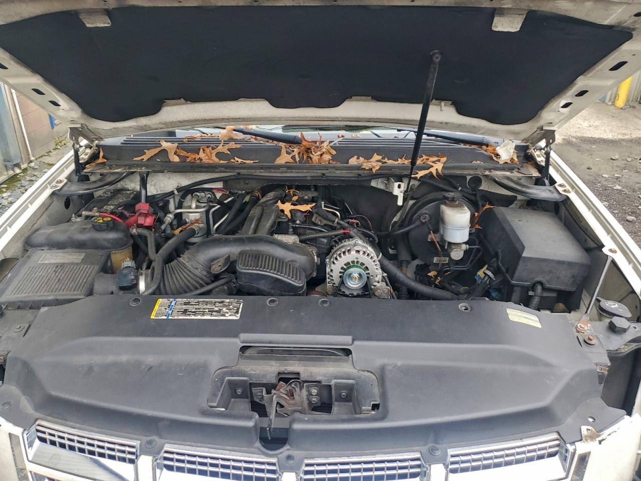 2011 Cadillac Escalade Premium VIN: 1GYS4CEF6BR143913 Lot: 94411805