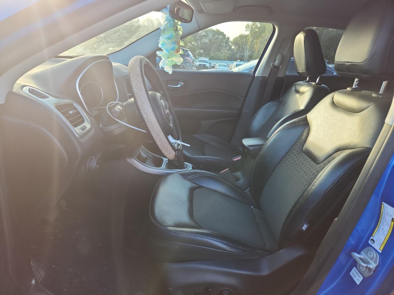 2019 Jeep Compass Latitude VIN: 3C4NJDBB6KT593748 Lot: 90746395