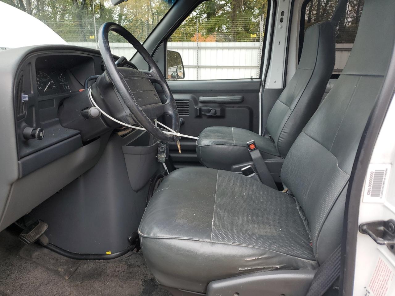 1996 Ford Econoline E250 Van VIN: 1FTFE24H5THA52706 Lot: 90201545