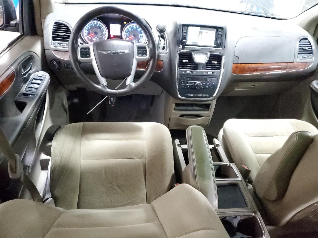 2015 Chrysler Town & Country Touring VIN: 2C4RC1BG8FR677956 Lot: 91992075