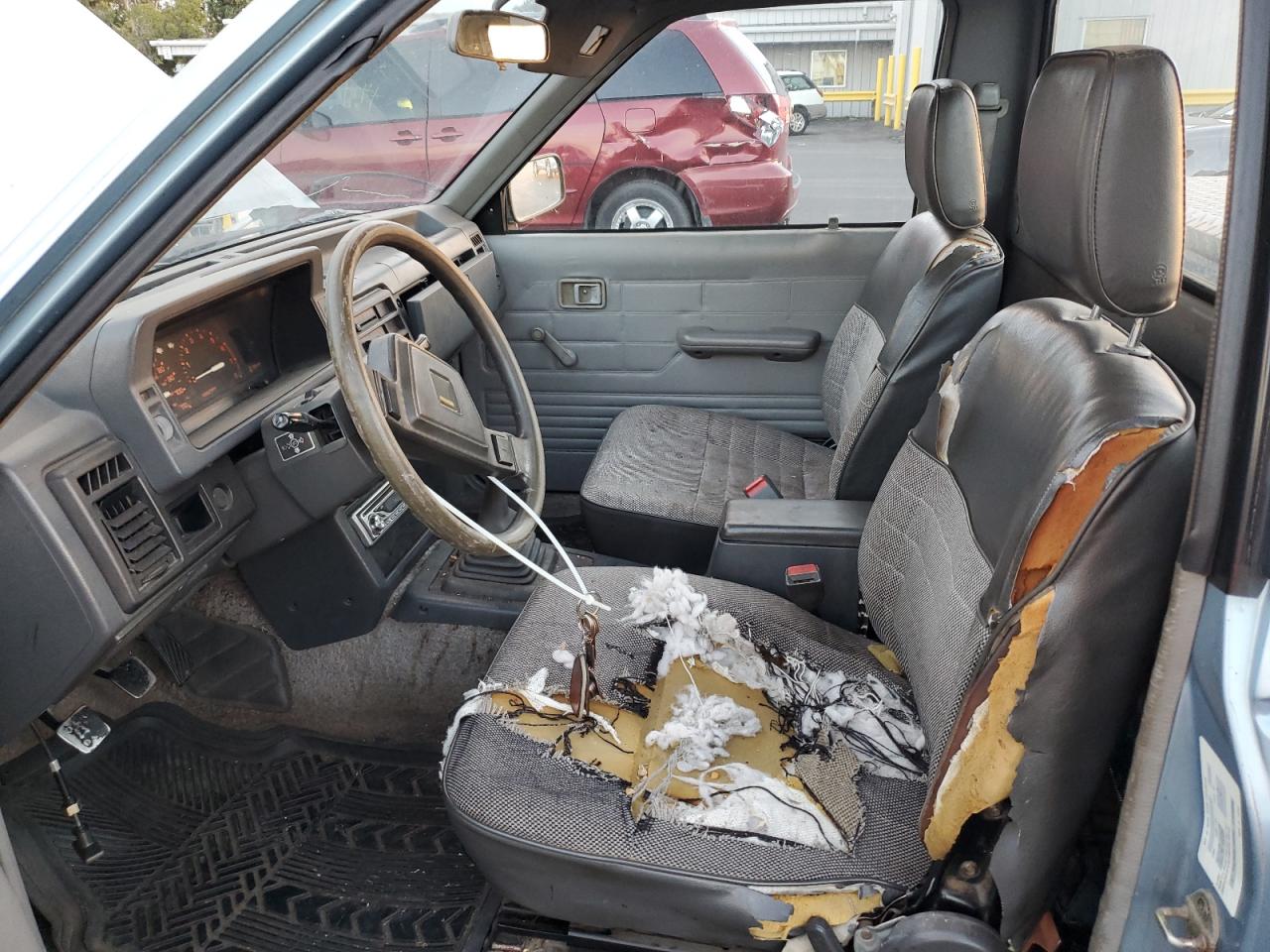 1986 Mazda B2000 Long Bed VIN: JM2UF211XG0629063 Lot: 93174605