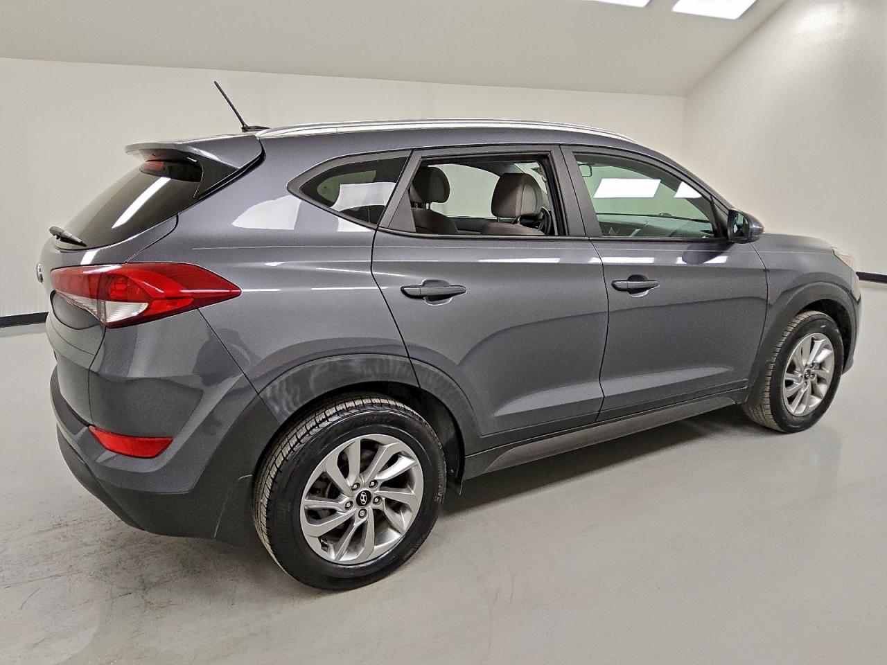 2016 Hyundai Tucson Limited VIN: KM8J33A40GU144032 Lot: 93531465