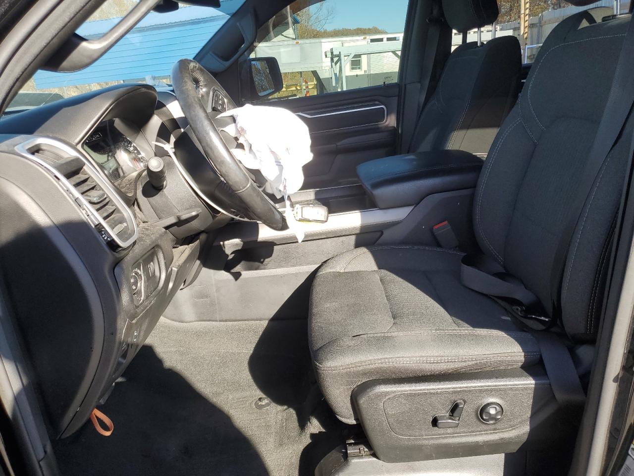 2020 Ram 1500 Big Horn/Lone Star VIN: 1C6SRFFT4LN140277 Lot: 90858675