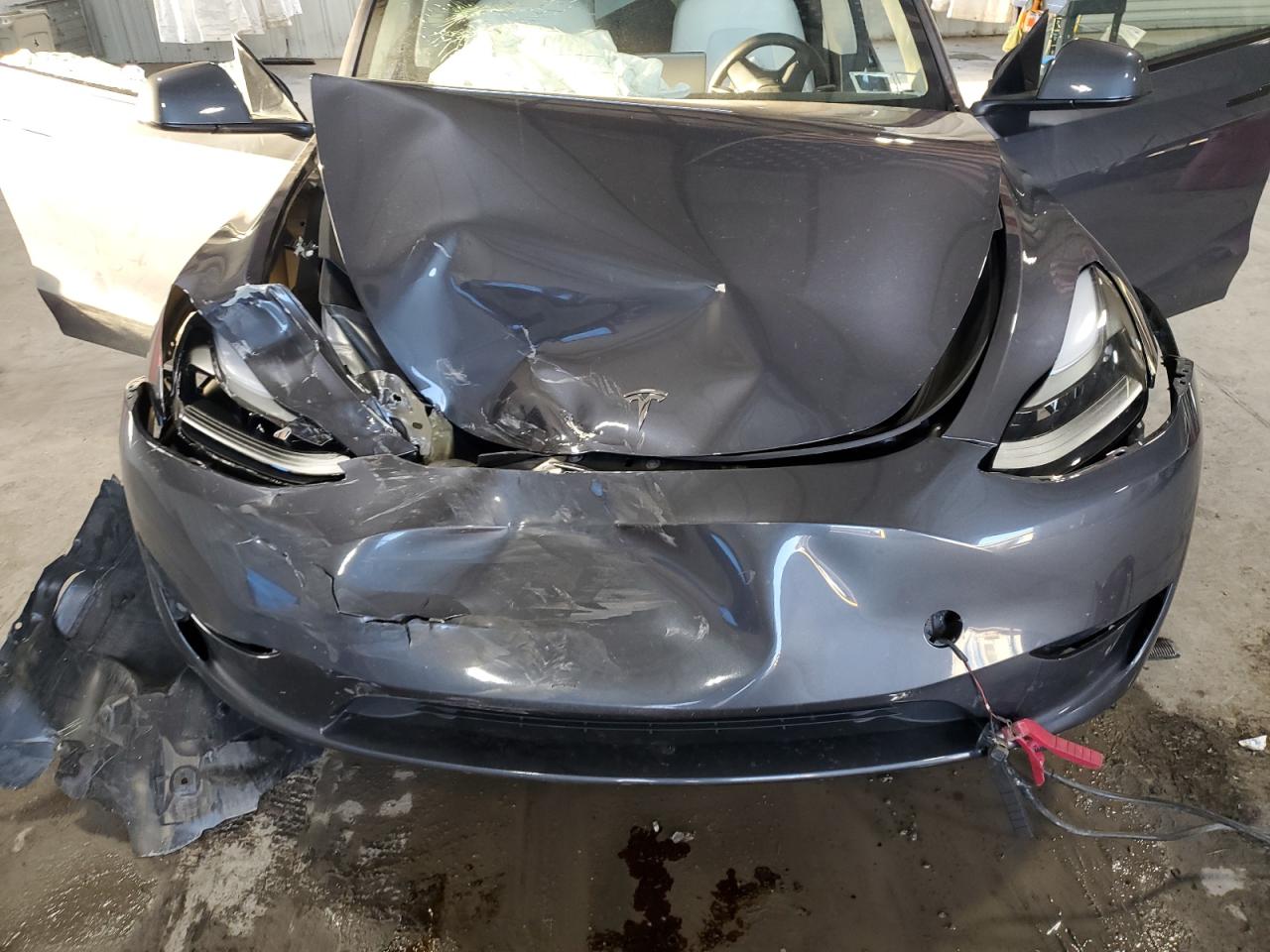 2023 Tesla Model Y VIN: 7SAYGAEE2PF853765 Lot: 93929595