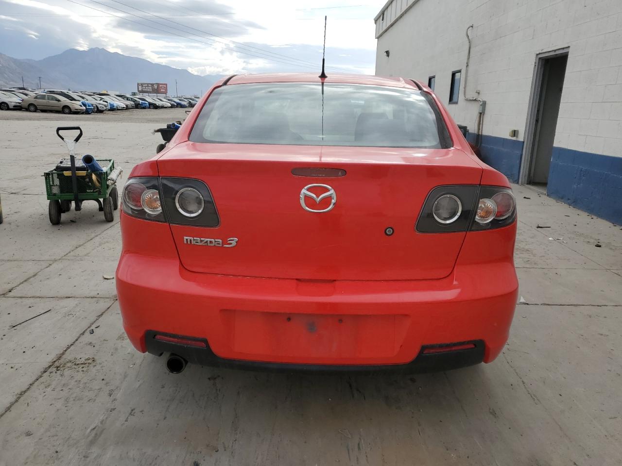 2008 Mazda 3 I VIN: JM1BK32FX81837852 Lot: 92744425