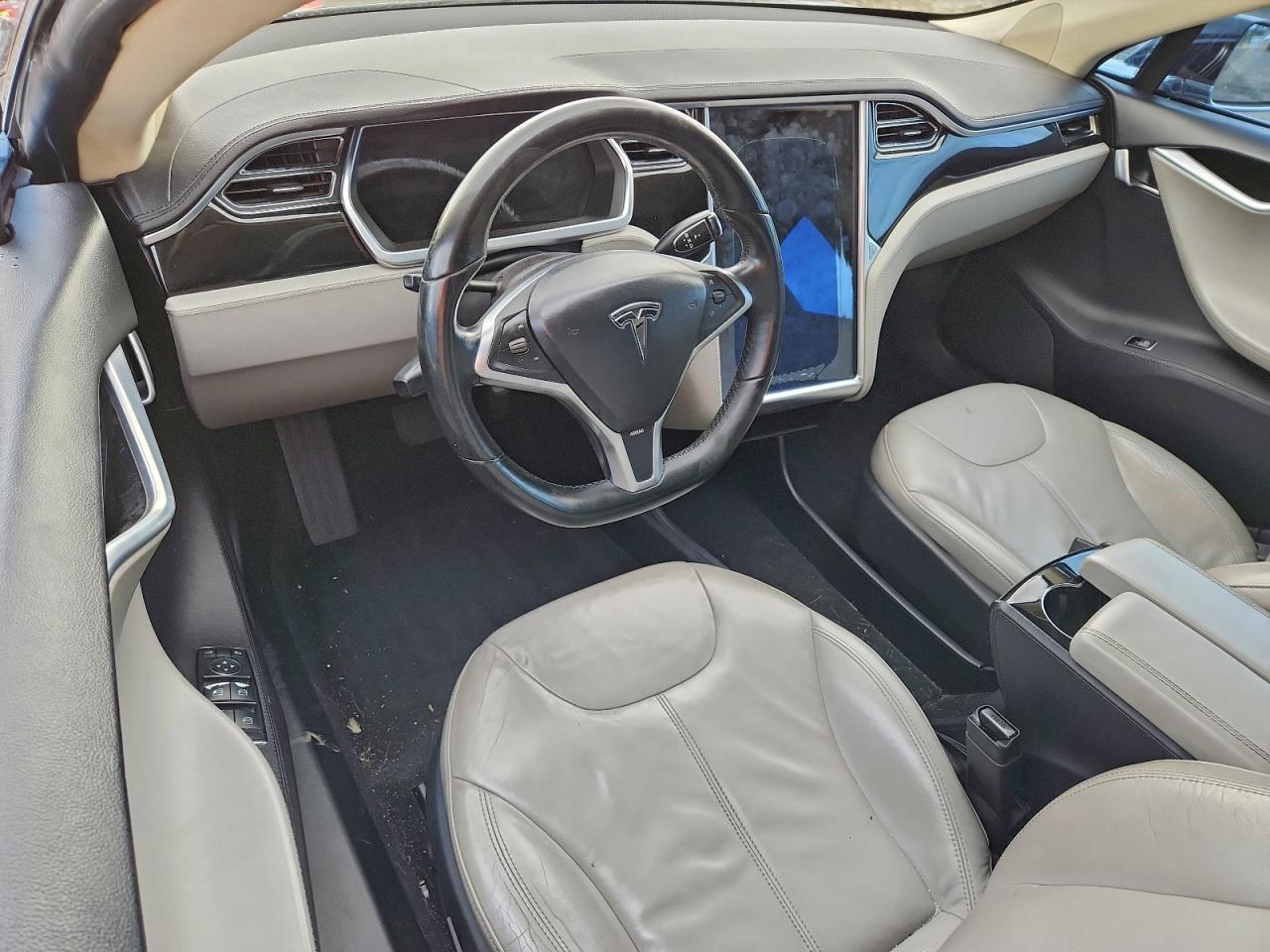 2013 Tesla Model S VIN: 5YJSA1DG8DFP03663 Lot: 94360345