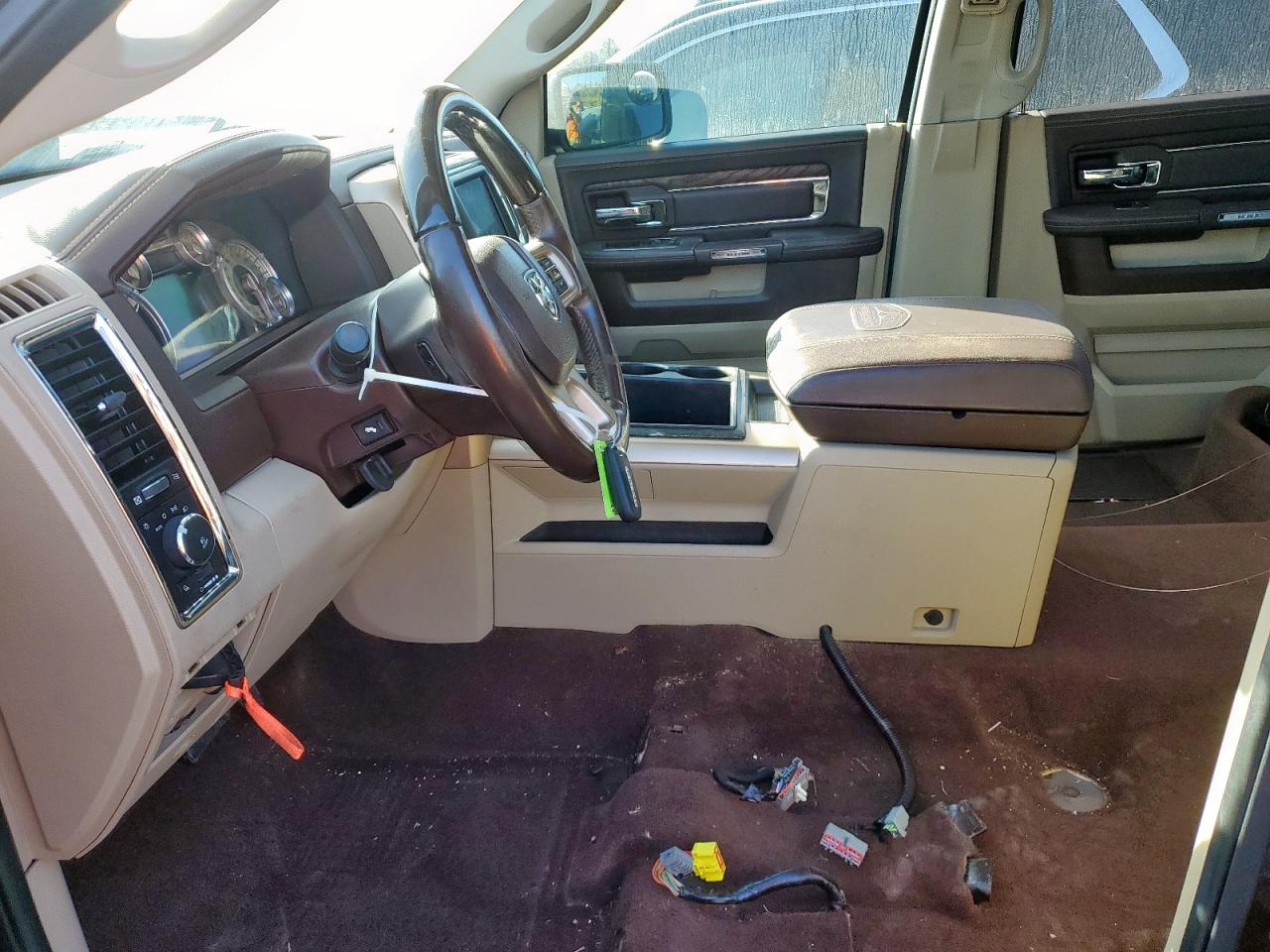 2014 Ram 1500 Longhorn VIN: 1C6RR7PT9ES400129 Lot: 92704015