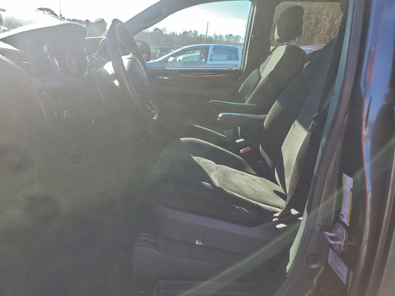 2016 Dodge Grand Caravan Se VIN: 2C4RDGBG1GR359940 Lot: 94051405