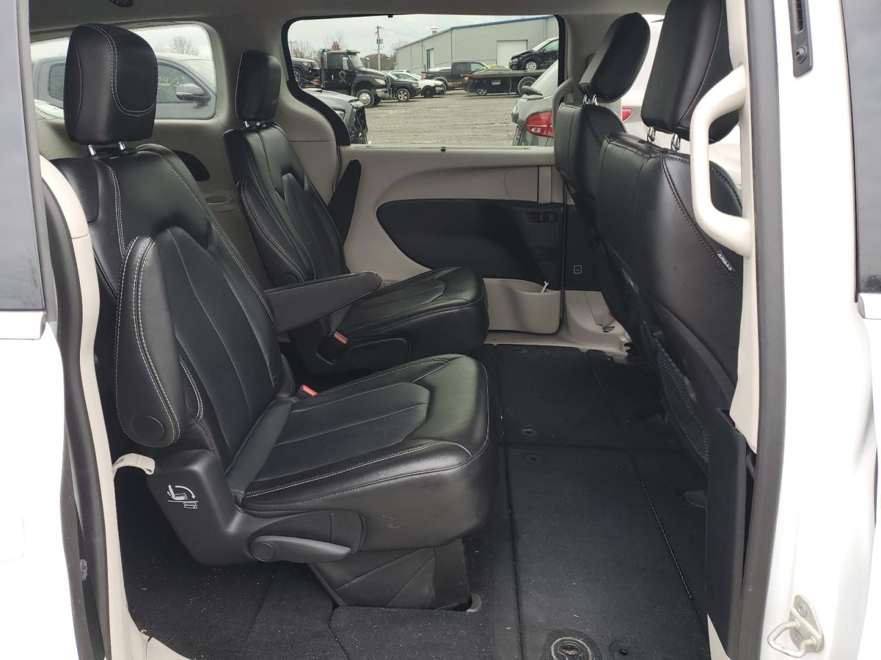 2024 Chrysler Pacifica Touring L VIN: 2C4RC1BGXRR110698 Lot: 92486195