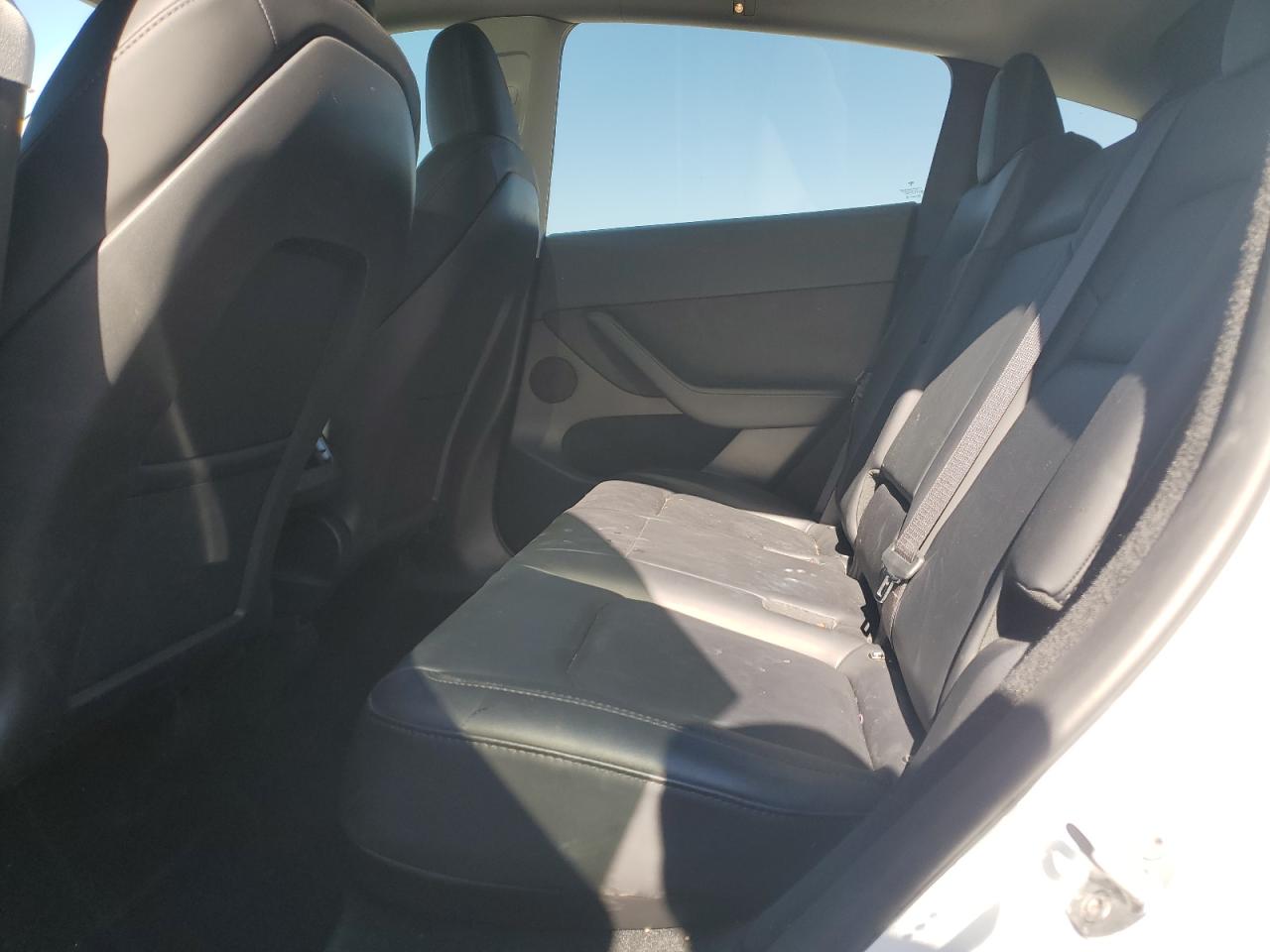 2024 Tesla Model Y VIN: 7SAYGDED7RF002864 Lot: 91249435