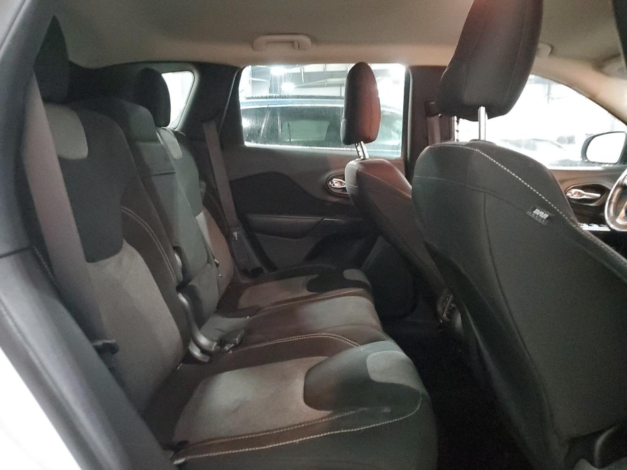 2014 Jeep Cherokee Latitude VIN: 1C4PJMCS6EW146696 Lot: 93611955