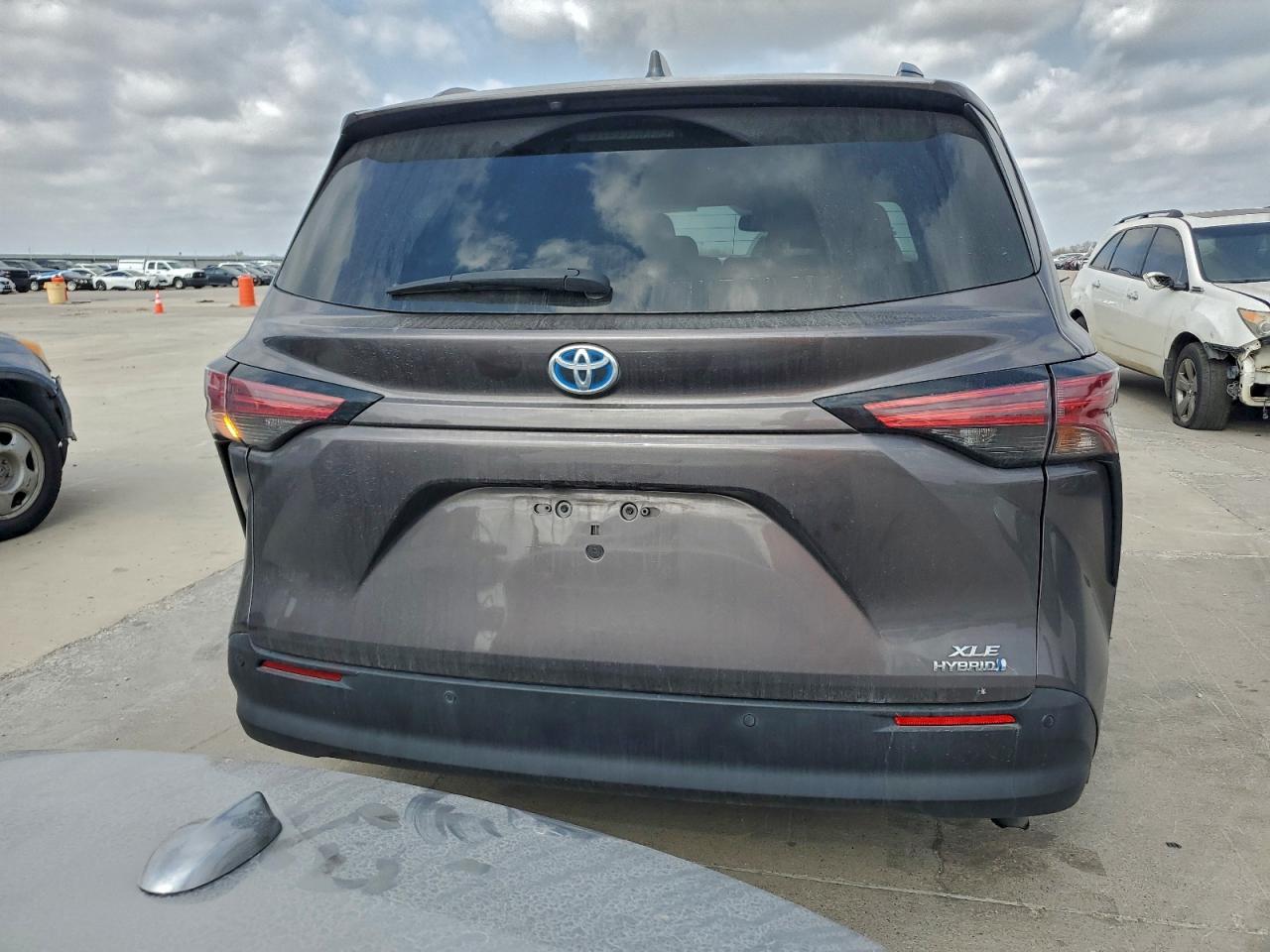 2021 Toyota Sienna Xle VIN: 5TDYSKFC1MS022697 Lot: 91905135