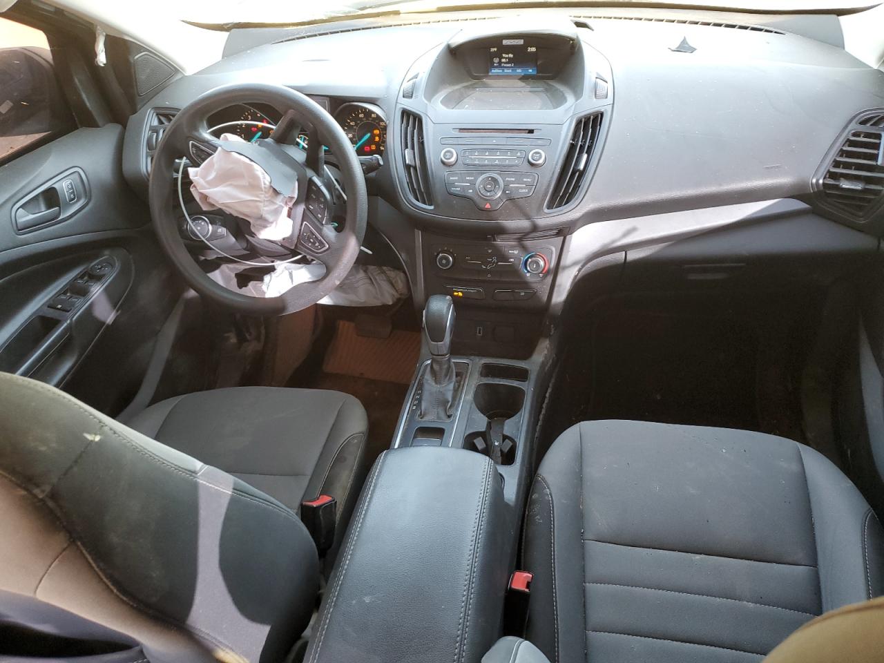 2017 Ford Escape S VIN: 1FMCU0F70HUE66422 Lot: 92608265