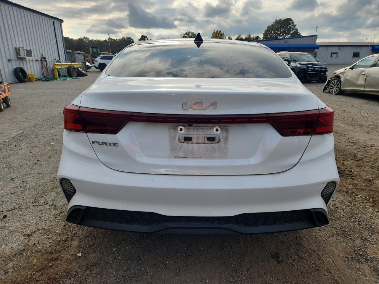 2023 Kia Forte Lx VIN: 3KPF24AD8PE669762 Lot: 93136585