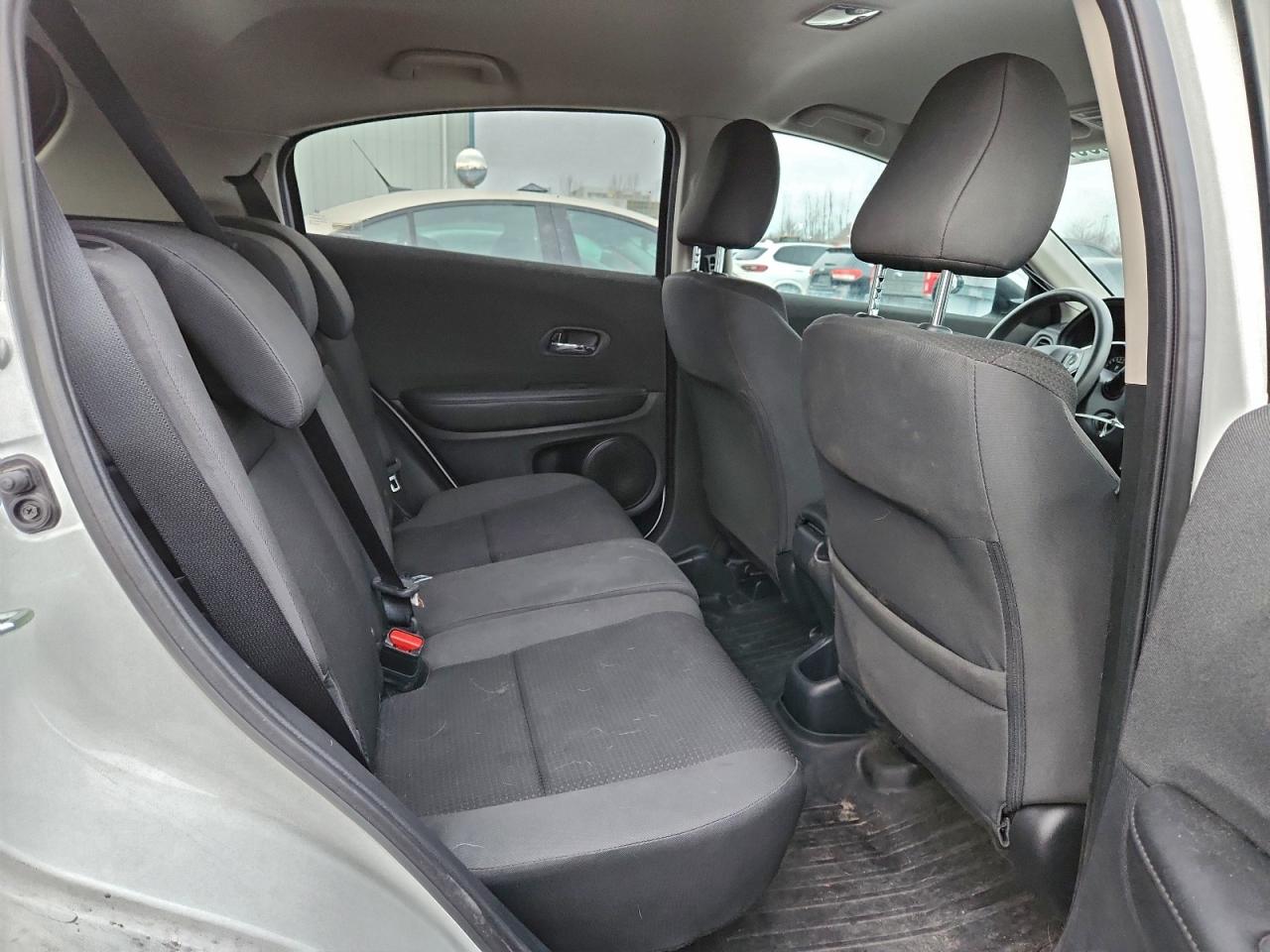 2022 Honda Hr-V Lx VIN: 3CZRU6H36NM106402 Lot: 93672455