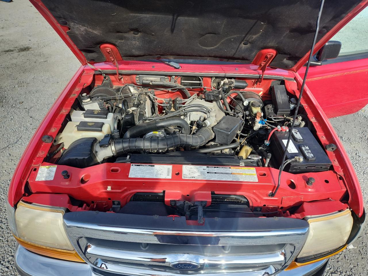 1998 Ford Ranger Super Cab VIN: 1FTYR14U0WPB63615 Lot: 92463705