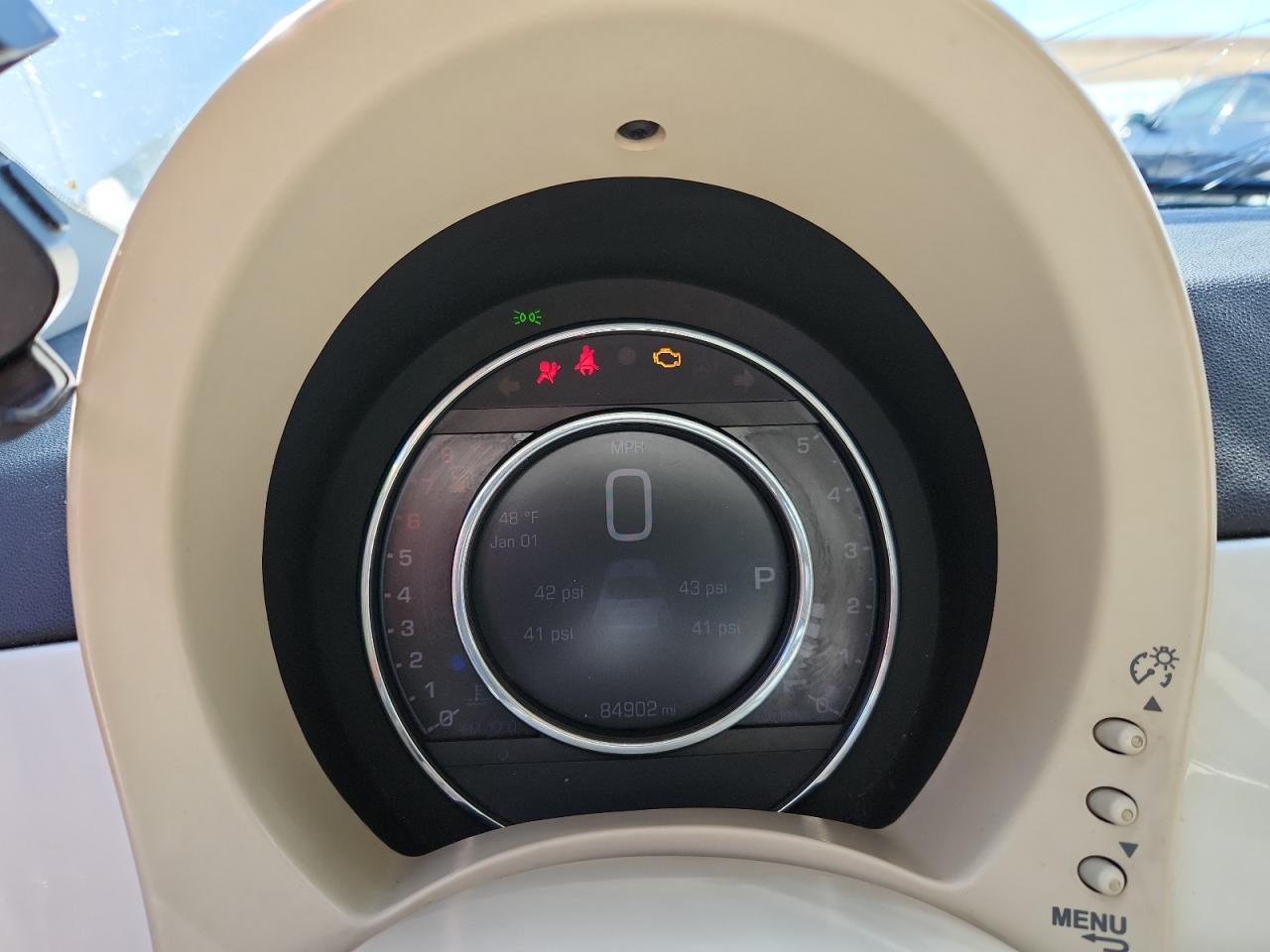 2015 Fiat 500 Lounge VIN: 3C3CFFCR3FT508262 Lot: 92121295