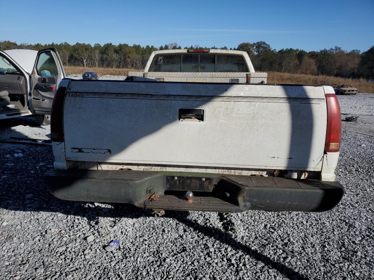 1998 Chevrolet Gmt-400 C1500 VIN: 1GCEC14W6WZ215873 Lot: 90540975